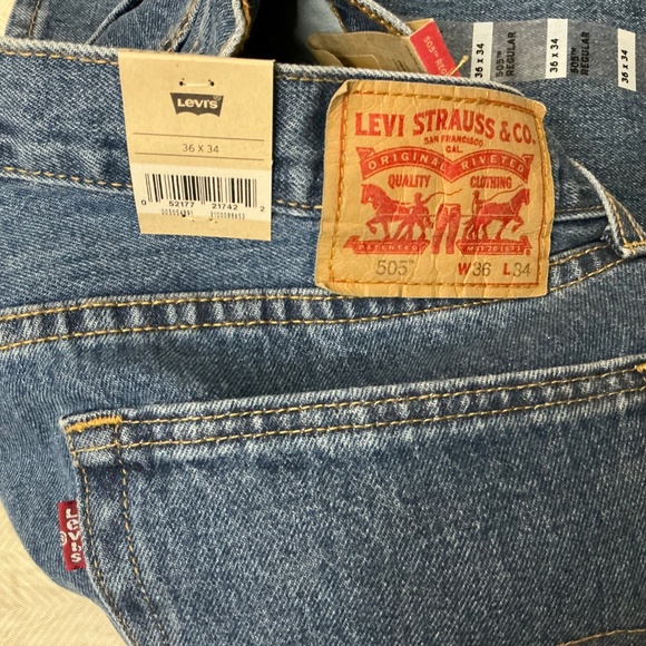 Levi’s Jeans 505 Regular Fit - Picture 5 of 16